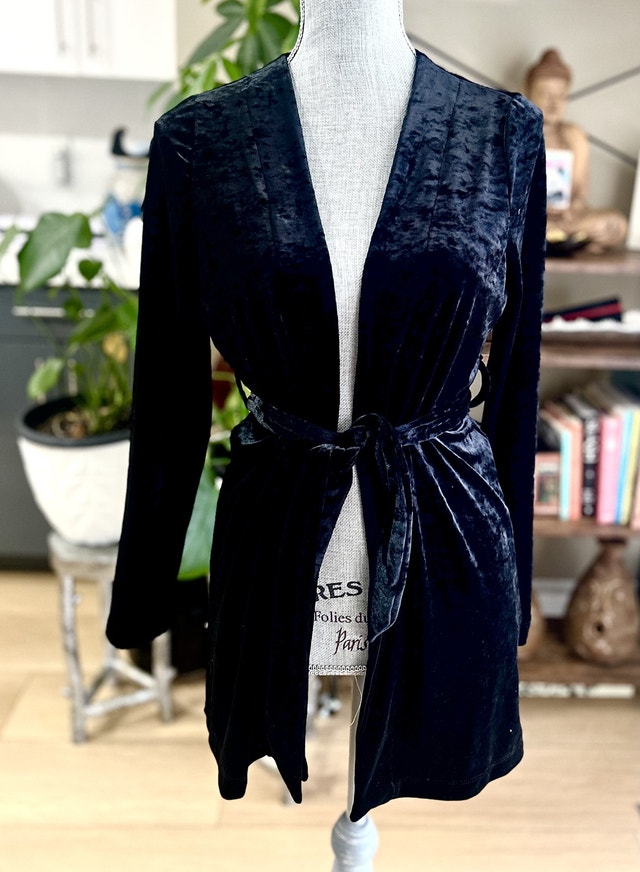 Forever 21 Velvet Robe Sz S