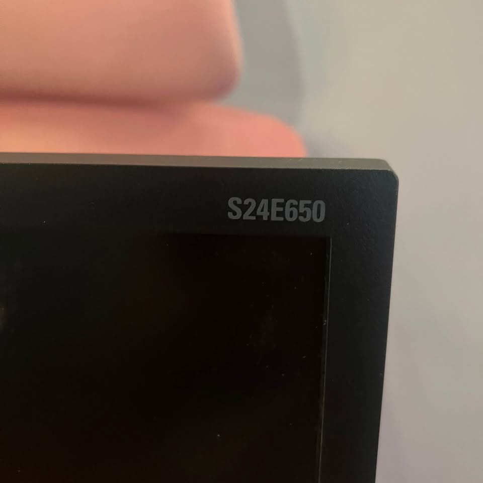 Samsung 22” Monitor - photo 3