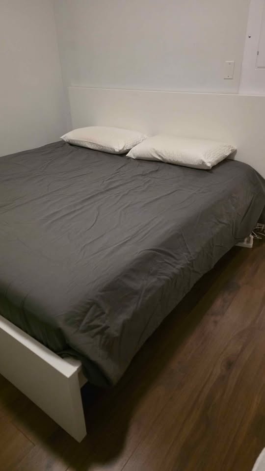 King-size bed frame and mattress - photo 2