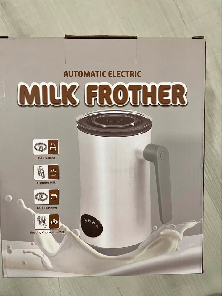 BRAND NEW IN BOX- Electric Milk Frother & steamer