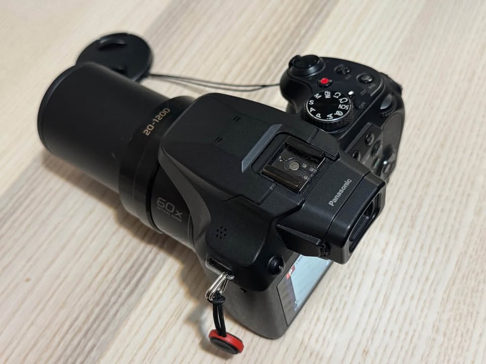 Panasonic Lumix DCFZ80DK Camera + SD card - photo 2