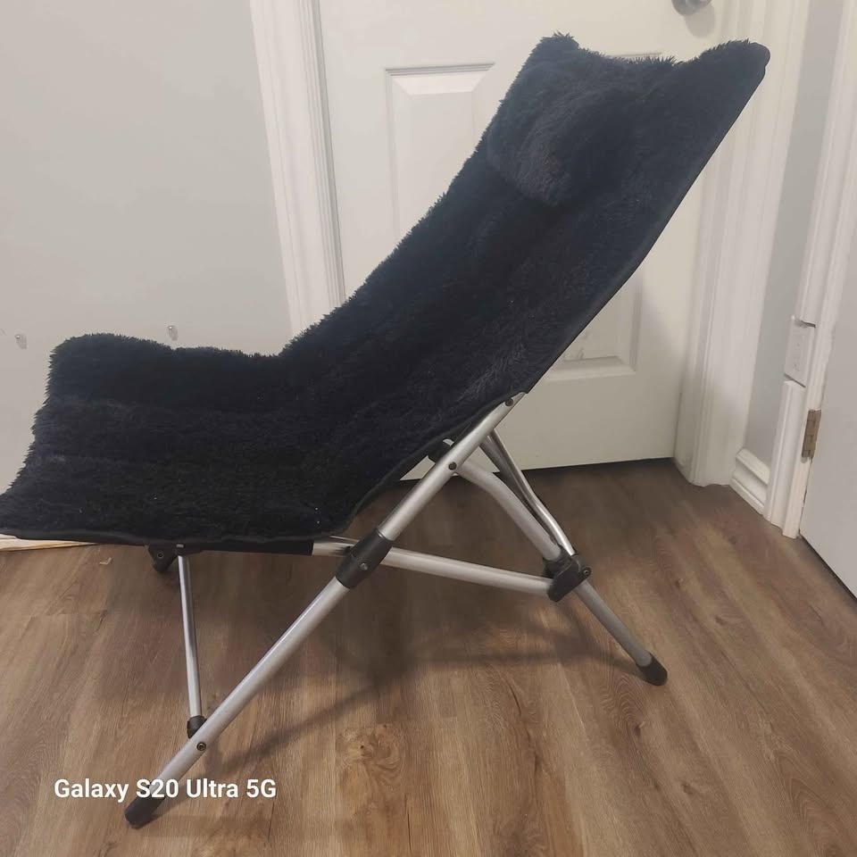 VERY COMFY MOVIE/GAMING or MEDITATION CHAIR 🥕 - photo 4