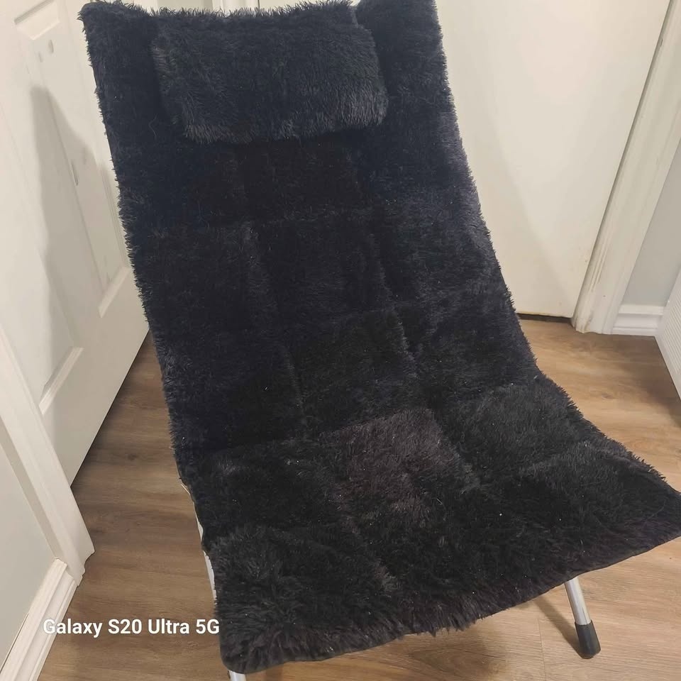 VERY COMFY MOVIE/GAMING or MEDITATION CHAIR 🥕 - photo 5