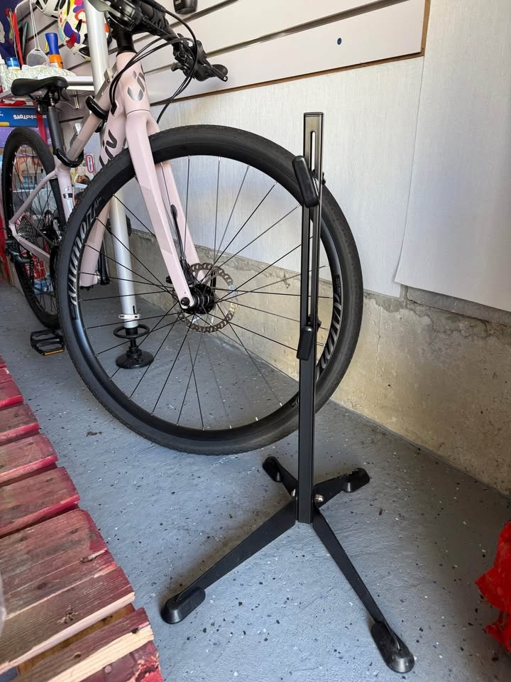 Portable bike rack/stand/holder - photo 2