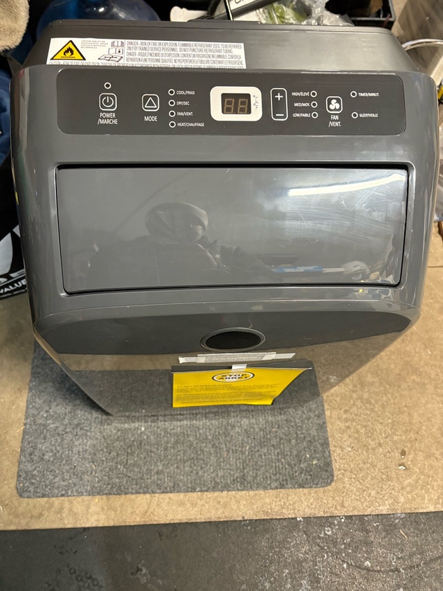 New Hisense Portable AC/Heater/Fan/Dehumidifier - photo 2