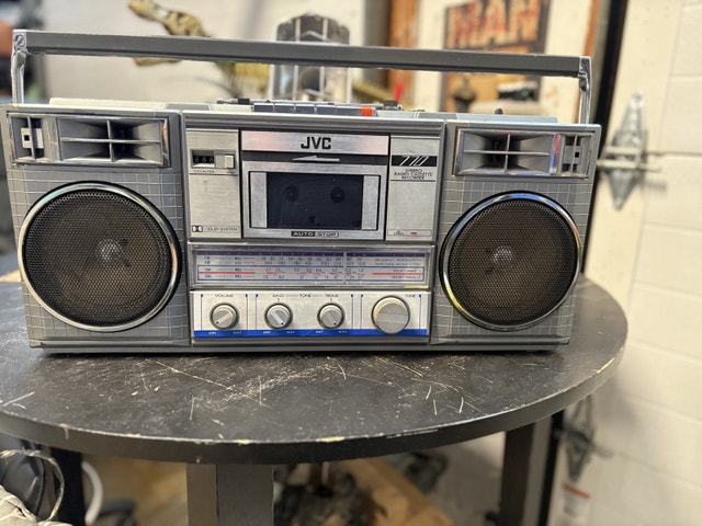 JVC RC-F77 Boombox