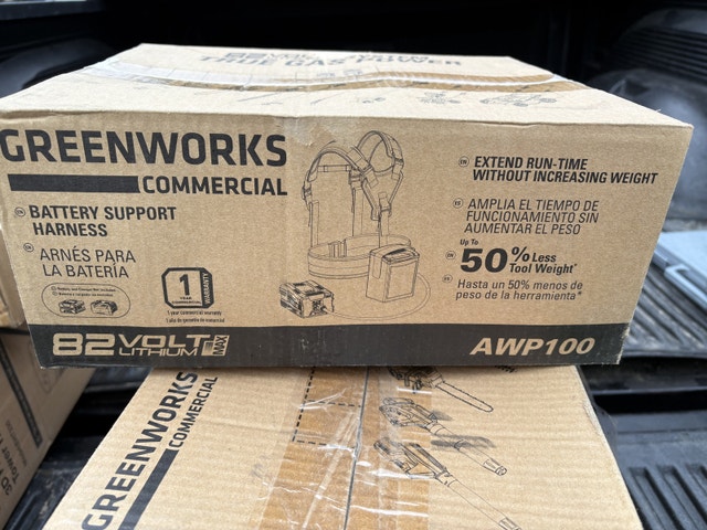 Greenworks 82V CB600 Axial Blower & harness (tool only) - photo 4