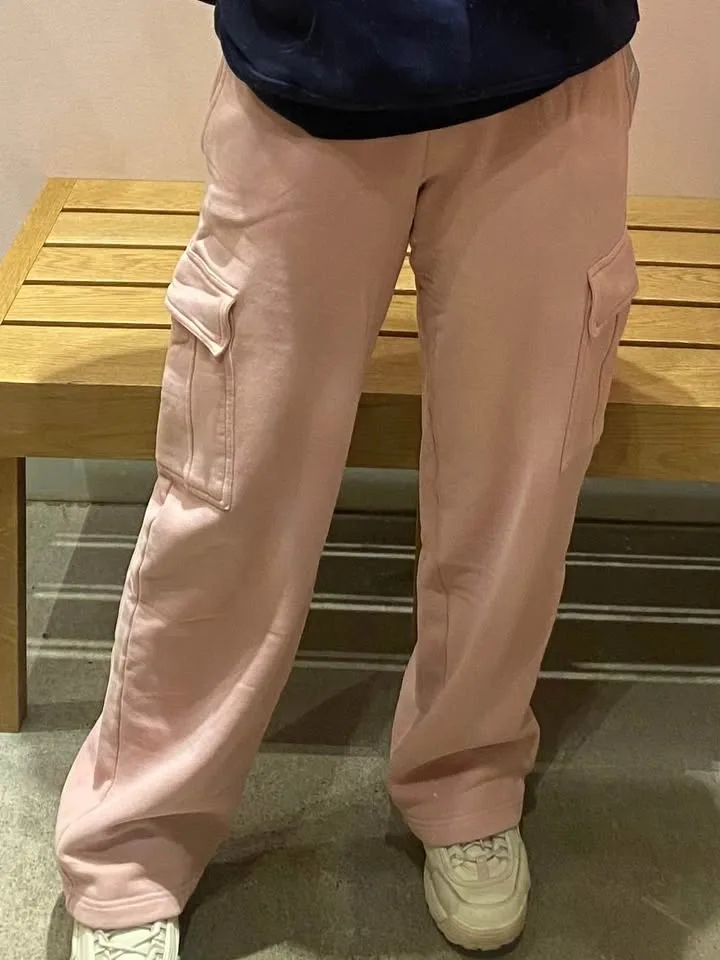 Aritzia Tna CozyAF Cargo Sweatpants image indicator(2)