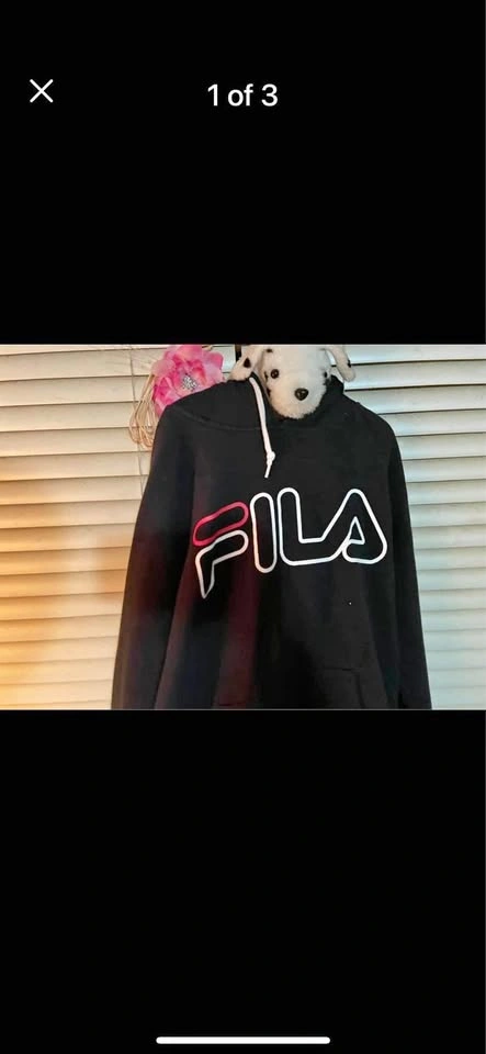 FILA sweater Size Small