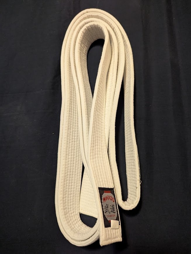 Karate Gi – Adult Size, Good Condition - photo 3
