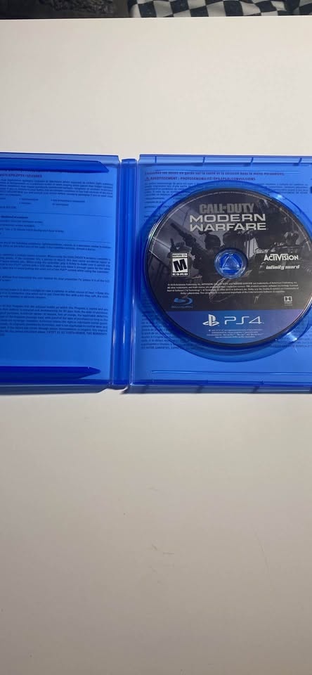 PS4 Game Bundle - photo 3