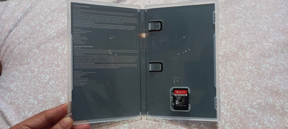 FNAF -Five Nights At Freddy's- nintendo switch game card - Open - photo 3