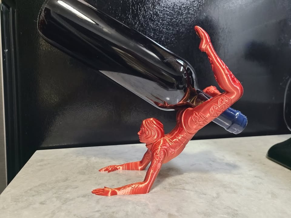 CONTORTIONIST WINE HOLDER
