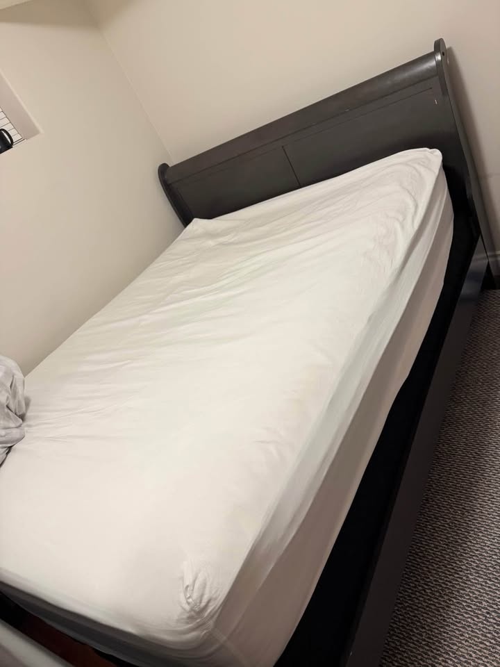 Queen bed with two spring boxes ,without mattress - photo 2