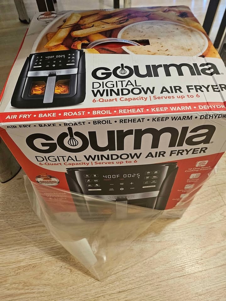 Gourmia digital window air fryer (New) - photo 4