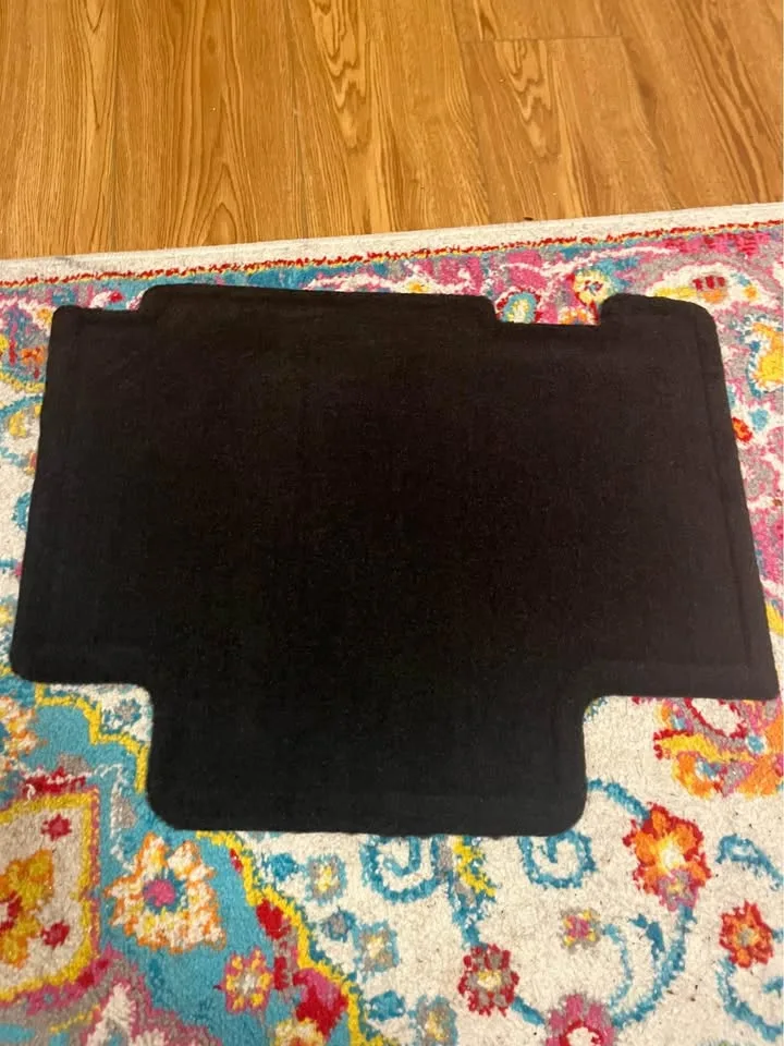 Toyota RAV4 Carpet Floor Liners - Brand New image indicator(4)