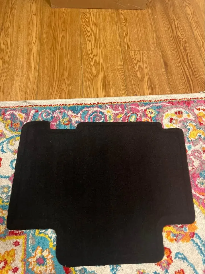 Toyota RAV4 Carpet Floor Liners - Brand New image indicator(5)