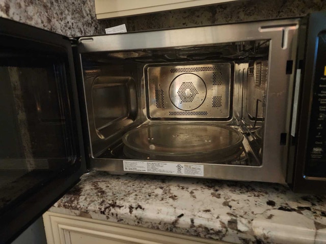 KitchenAid microwave oven - photo 2
