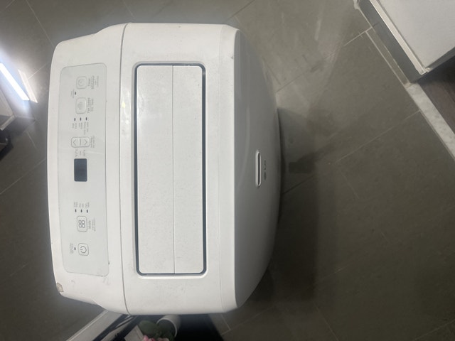 LG Air Conditioner