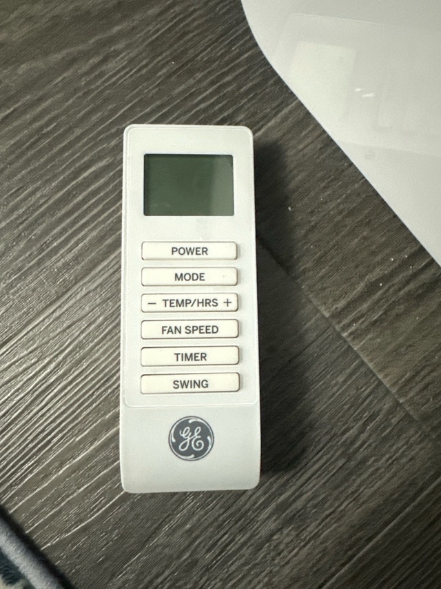 GE 14,000 BTU Portable AC & Dehumidifier - photo 4