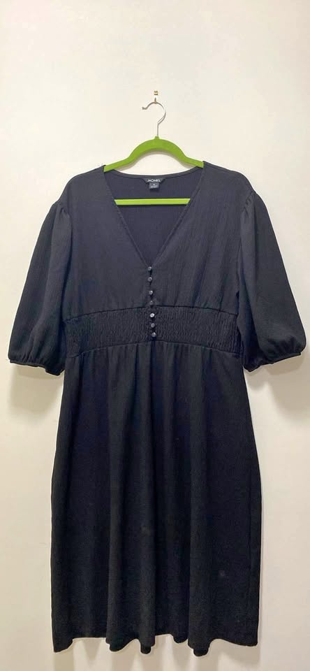 Black dress plus size