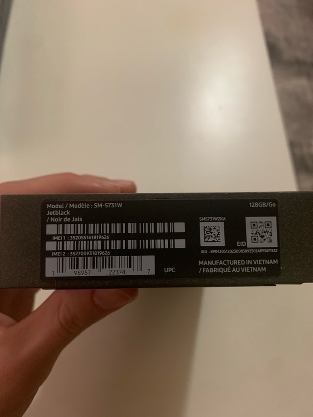 Samsung Galaxy S25 FE - photo 2
