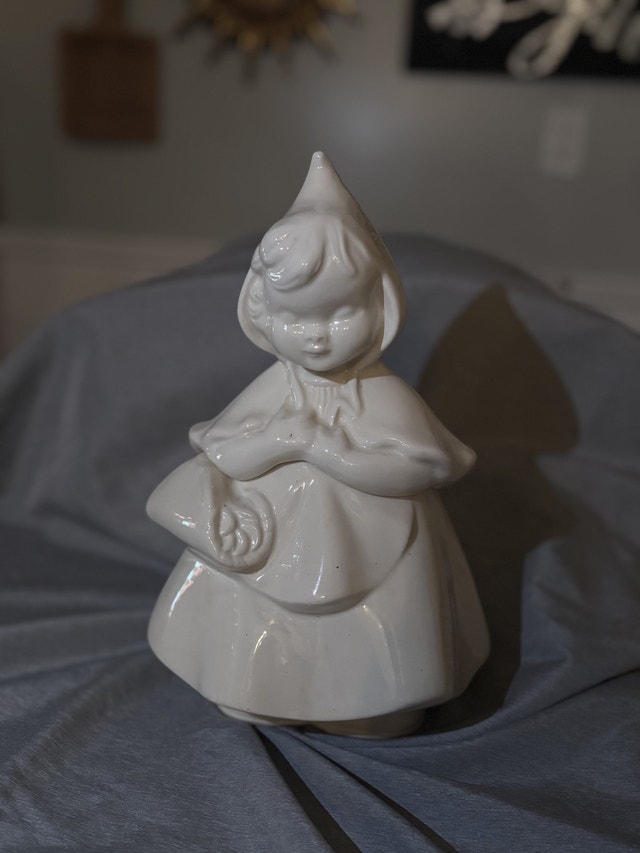 *RARE*ANTIQUE* Little Red Riding Hood cookie jar - photo 2