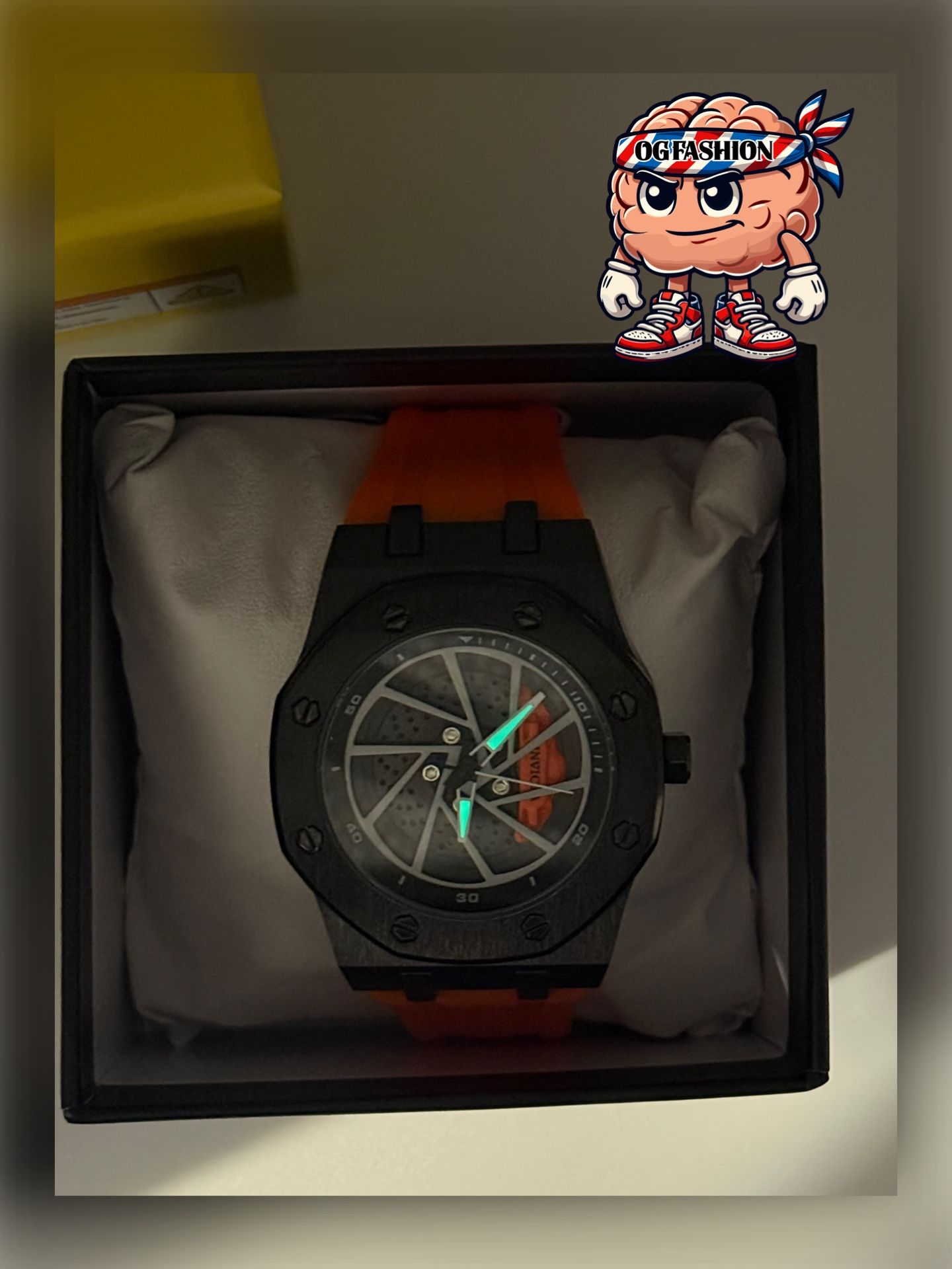 Watch Invicta Sport Orange Strap Skeleton Dial - photo 4
