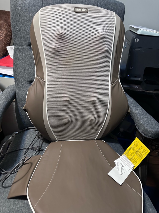 Homedics triple shiastsu with heat massage chair