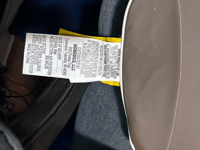Homedics triple shiastsu with heat massage chair - photo 2