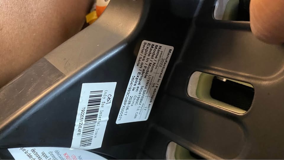 Baby car seat - Evenflo Safemax - photo 5
