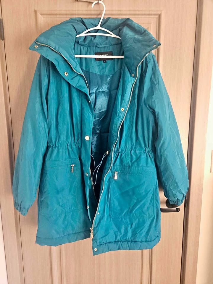 Chic Jacket turquoise. Size L
