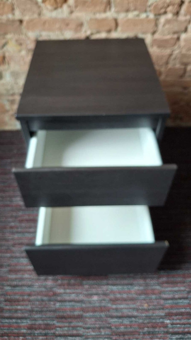 Ikea nightstand with drawers - photo 2