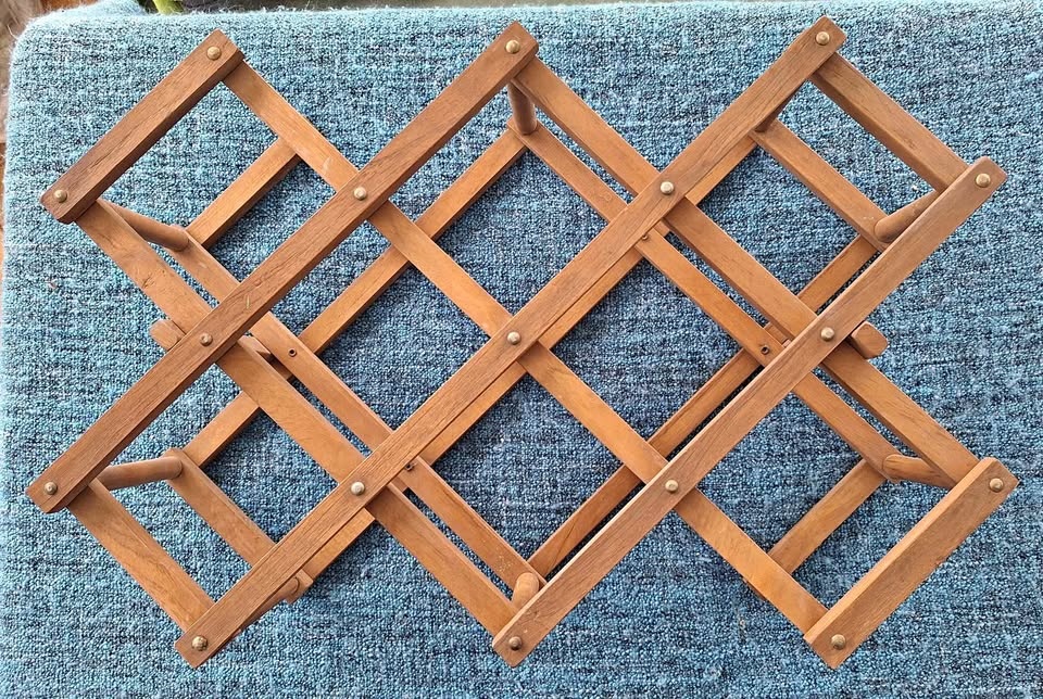 Wooden Bottle Rack