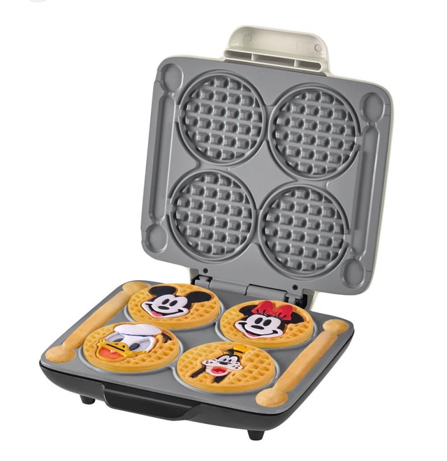 Disney Mickey and Friends No-Drip Waffle Maker - photo 3