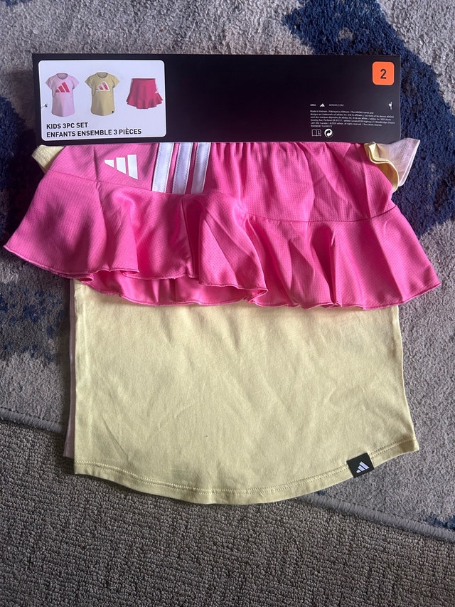 Brand New Girls Adidas 3PC Kids Sports Set - photo 3
