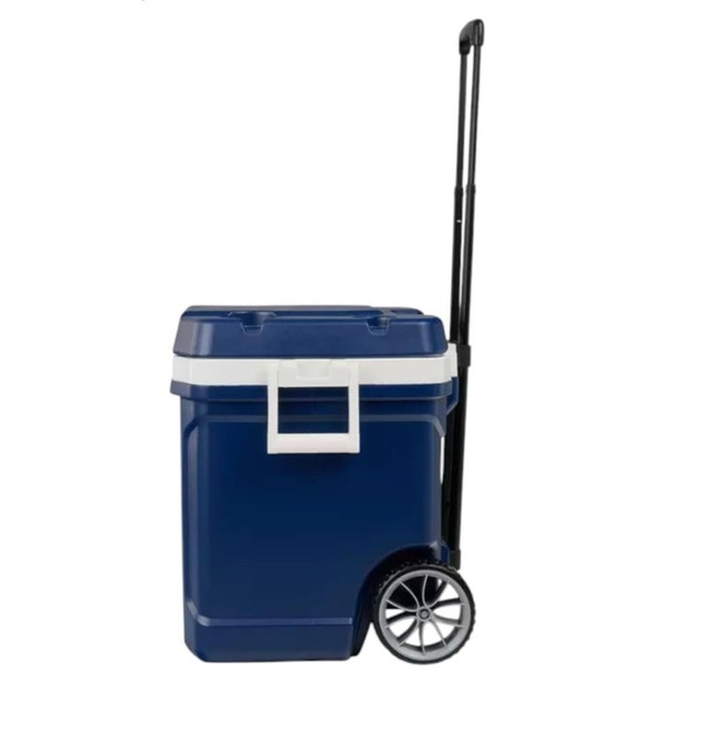 Brand New Igloo Maxcold 62Qt Roller Cooler - photo 5
