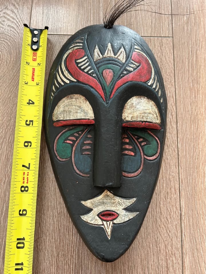 Hand-Carved Painted Wooden Mask - photo 4