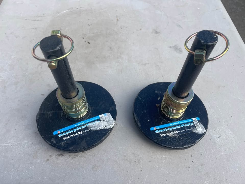 Buyers Products 1303200C Snowplow Shoe Assembly x 2
