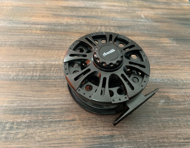 NEW Aventik Z Fly Reel - Classic III Graphite Large Arbor Reel