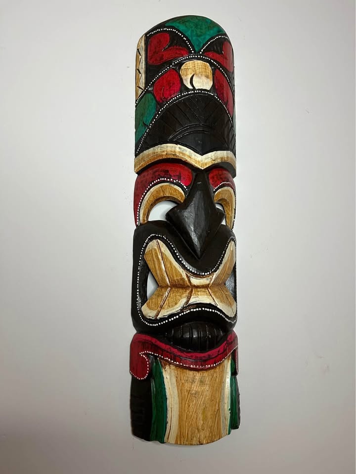 Large 20” Oceanic Style Hand-Carved Wooden Mask - photo 3