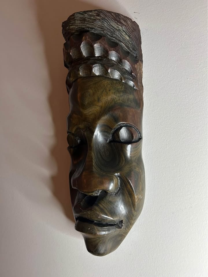 Hand-Carved African Wooden Mask – Vintage Tribal Style Wall Deco - photo 3