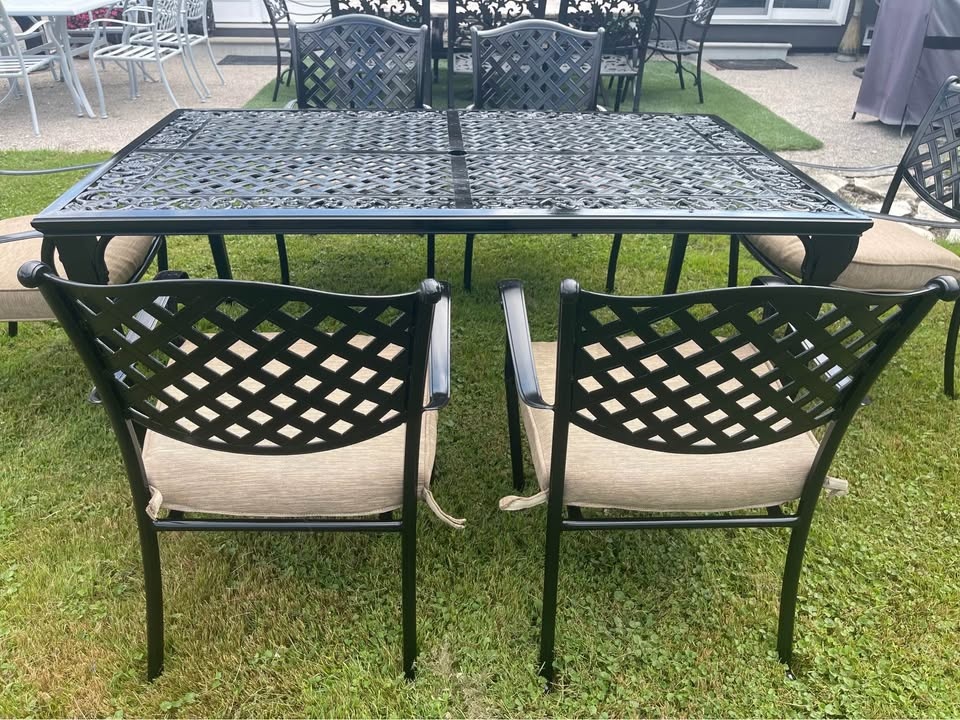 Fully Restored Patio Sets - 2 Identical Ones Abailable - photo 4
