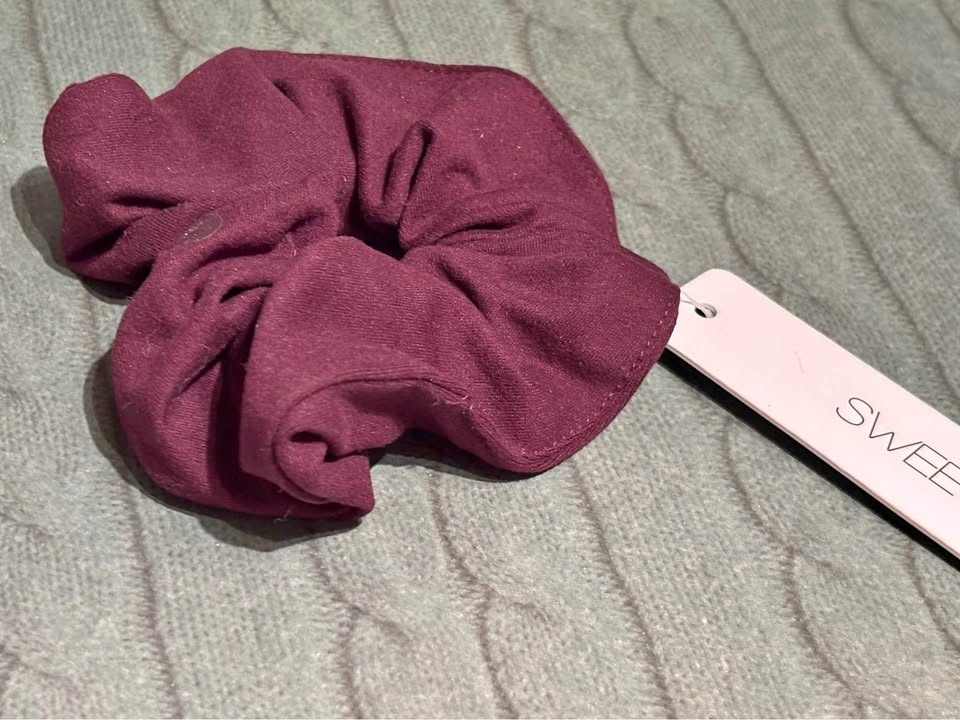 Scrunchies NEW