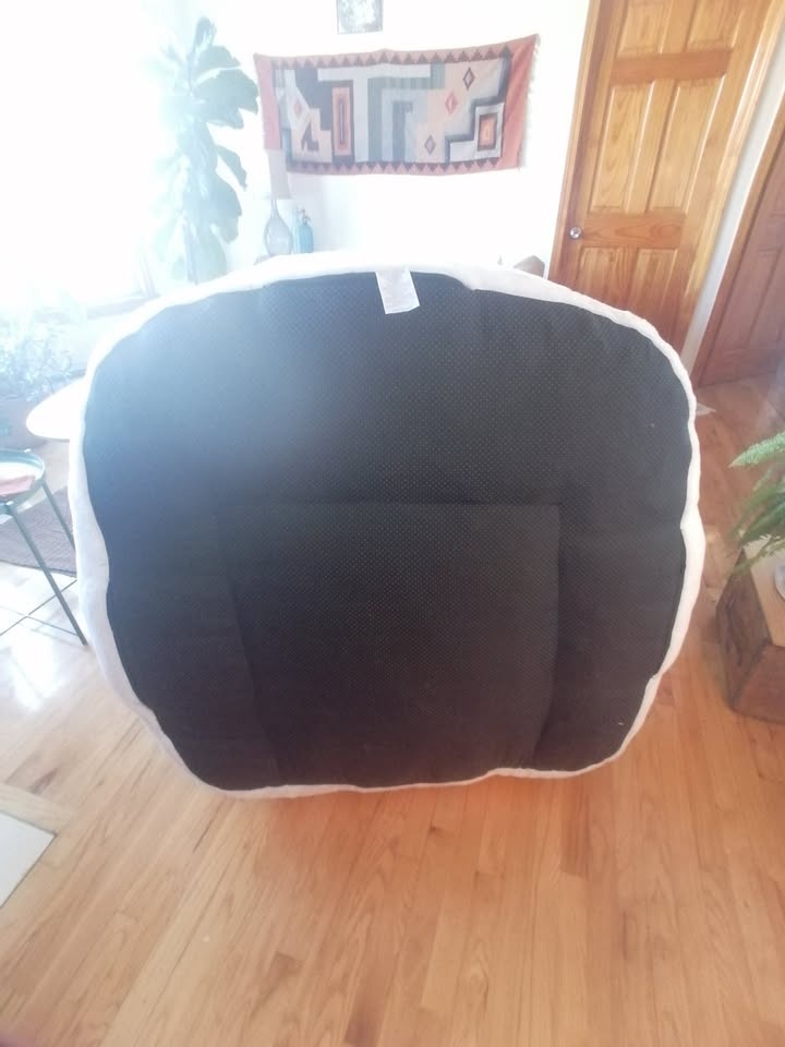 Giant Cozy Plush Chair/Bean Bag Couch - photo 3