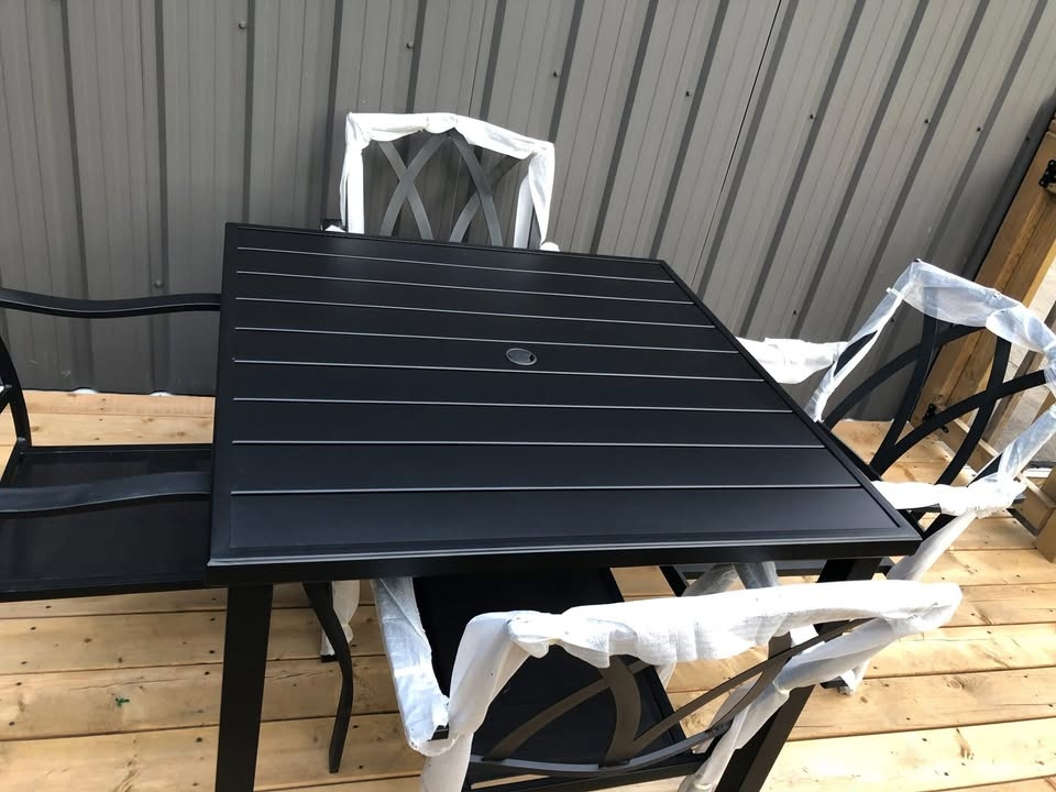 Patio Chairs & Table Set Of 5 - Last Set! - photo 4