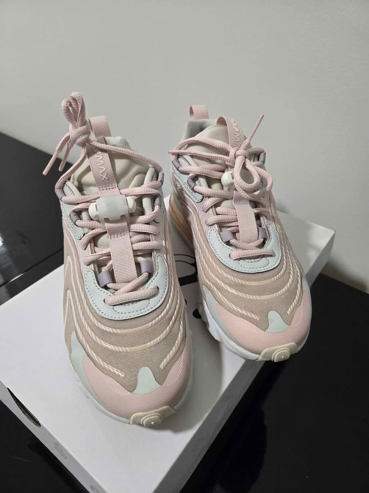 Nike Air Max 270 React ENG 6.5W - photo 2