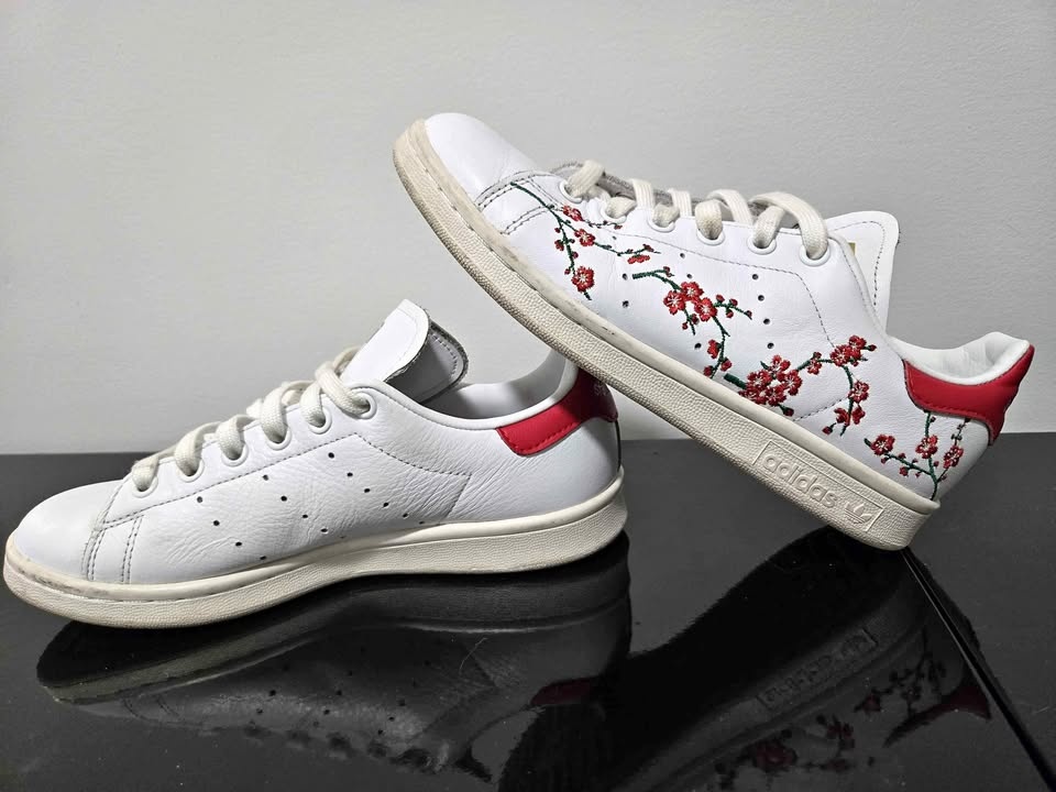 Stan Smith Embroidered Cherry Blossoms Red 6.5W