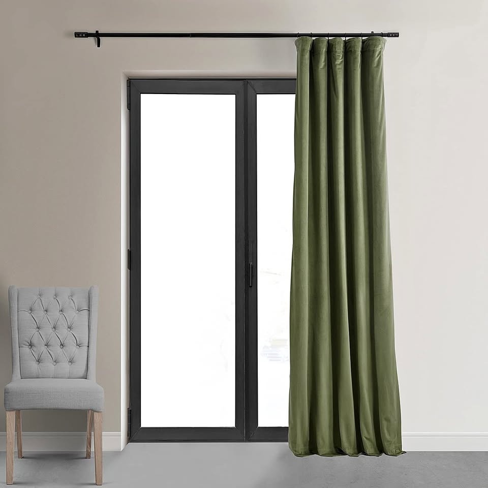 Half Price Drapes Blackout Velvet Curtain, Hunter Green