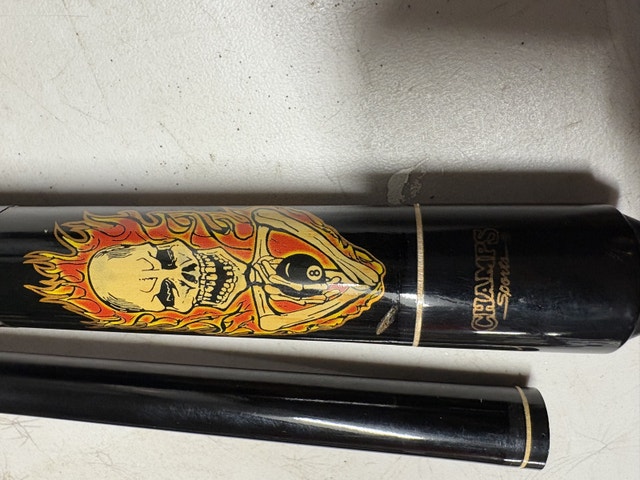 Champs Sports Billiard Cue - Skull Design, 19oz